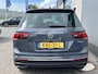 Volkswagen Tiguan 1.4 TSI eHybrid Life / AUTOMAAT/ 245 PK/ ACC/ PARK.SENSOREN V+A/ CAMERA/ DODEHOEK/ APP-CONNECT/ ELEK.ACHTERKLEP/ KEYLESS/ DIGITAL DASH/ NAVI/ DAB/ CLIMA/ 17'' LMV