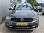 Volkswagen Tiguan 1.4 TSI eHybrid Life / AUTOMAAT/ 245 PK/ ACC/ PARK.SENSOREN V+A/ CAMERA/ DODEHOEK/ APP-CONNECT/ ELEK.ACHTERKLEP/ KEYLESS/ DIGITAL DASH/ NAVI/ DAB/ CLIMA/ 17'' LMV