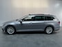 Volkswagen Passat Variant 1.4 TSI PHEV GTE / AUTOMAAT/ PANO/ TREKHAAK/ ERGO COMFORT/ ACC/ STUUR+STOELVERWARM./ DODEHOEK/ APP-CONNECT/ PARK.SENSOR.V+A/ CAMERA/ ELEK.ACHTERKLEP/ KEYLESS/ DIGITAL DASH/ NAVI/ DAB/ CLIMA/ LED