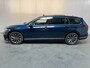 Volkswagen Passat Variant 1.4 TSI PHEV GTE / AUTOMAAT/ PANO/ TREKHAAK/ ERGO COMFORT/ ELEK.ACHTERKLEP/ DODEHOEK/ PARK.SENSOR.V+A/ CAMERA/ STOELVERWARM./ ACC/ APP-CONNECT/ KEYLESS/ DIGITAL DASH/ NAVI/ DAB/ CLIMA/ LED/ 18'' LMV