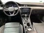 Volkswagen Passat Variant 1.4 TSI PHEV GTE / AUTOMAAT/ PANO/ TREKHAAK/ ERGO COMFORT/ ELEK.ACHTERKLEP/ DODEHOEK/ PARK.SENSOR.V+A/ CAMERA/ STOELVERWARM./ ACC/ APP-CONNECT/ KEYLESS/ DIGITAL DASH/ NAVI/ DAB/ CLIMA/ LED/ 18'' LMV