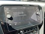 Volkswagen Passat Variant 1.4 TSI PHEV GTE Business / AUTOMAAT/ PANO/ TREKHAAK/ ACC/ ERGO COMFORT/ PARK.SENSOR.V+A/ CAMERA/ APP-CONNECT/ STOELVERWARM./ ELEK.ACHTERKLEP/ NAVI/ DAB/ CLIMA/ 17'' LMV