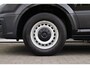 Volkswagen Crafter 35 2.0 TDI 140pk L4H3 | Achteruitrijcamera | Laadruimte betimmering | Apple carplay