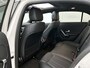 Mercedes-Benz A-klasse 180 Luxury Line | Panorama schuifdak | Sfeerverlichting | Spiegelpakket | Parkeerpakket met achtercamera Inclusief 24 maanden MB Certified garantie voor Europa.