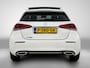 Mercedes-Benz A-klasse 180 Luxury Line | Panorama schuifdak | Sfeerverlichting | Spiegelpakket | Parkeerpakket met achtercamera Inclusief 24 maanden MB Certified garantie voor Europa.
