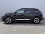 Peugeot 2008 1.2 130PK Allure Automaat | Navigatie | Apple Carplay / Android Auto | Cruise Control | 17" Licht Metaal | | Airco (automatisch) | Extra getint glas | Lichtmetalen velgen 17"