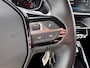 Peugeot 2008 1.2 130PK Allure Automaat | Navigatie | Apple Carplay / Android Auto | Cruise Control | 17" Licht Metaal | | Airco (automatisch) | Extra getint glas | Lichtmetalen velgen 17"