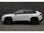 Toyota RAV4 2.5 Hybrid Bi-Tone JBL AUDIO, Trekhaak, Automaat, Elektr. Achterklep, Stoelverw., Dodehoek detectie, Keyless Entry/Start, Navigatie, Achteruitrijcamera, Cruise/Climate Control