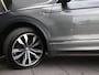 Volkswagen Tiguan 2.0 TDI 4Motion Highline Business R | GRIJS KENTEKEN | MEMORY | LEDER | PANO-DAK | TREKHAAK | DYNAUDIO | 360° CAMERA | STOELVERW. |