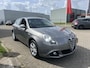 Alfa Romeo Giulietta 1.4 T Distinctive | Navi | Parkeersensoren | Trekhaak | Climate control