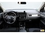 Mitsubishi Outlander 2.0 Intense AUTOMAAT TREKHAAK PDC CRUISE