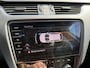 Skoda Octavia Combi 2.0 TDI Greentech Style Business | Panoramdak | Navigatie | DAB | Lichtmetalen Velgen | Carplay |