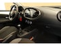 Toyota Aygo X 1.0 VVT-i MT Play - ORIGINEEL NEDERLANDSE AUTO - APPLE CARPLAY/ANDROID AUTO - AIRCO - MULTIMEDIAVOORBEREIDING - CRUISE CONTROL - ACHTERUITRIJCAMERA