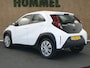 Toyota Aygo X 1.0 VVT-i MT Play - ORIGINEEL NEDERLANDSE AUTO - APPLE CARPLAY/ANDROID AUTO - AIRCO - MULTIMEDIAVOORBEREIDING - CRUISE CONTROL - ACHTERUITRIJCAMERA