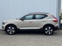 Volvo XC40 B4 Plus Dark | Adaptief Cruis | Trekhaak | Stuur en Stoel verwarming
