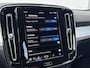 Volvo XC40 B4 Plus Dark | Adaptief Cruis | Trekhaak | Stuur en Stoel verwarming
