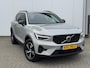 Volvo XC40 2.0 B3 Plus Dark| 360 camera|Elek.verstelbare voorstelen|Stoel en stuurverwarming