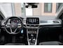 Volkswagen T-Roc 1.5 TSI Style 150PK Automaat | ACC | Stoelverwarming | Side Assist