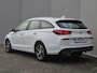 Hyundai i30 Wagon 1.0 T-GDi MHEV Comfort Smart Automaat / Navigatie via Apple Carplay of Android Auto / Stuur en Stoel verwarming / Achteruitrijcamera / Cruise control / Keyless Entry/Start / Climate control /