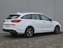 Hyundai i30 Wagon 1.0 T-GDi MHEV Comfort Smart Automaat / Navigatie via Apple Carplay of Android Auto / Stuur en Stoel verwarming / Achteruitrijcamera / Cruise control / Keyless Entry/Start / Climate control /