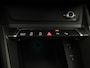 Audi Q3 35 TFSI S edition 150pk | Navigatie | Parkeersensoren voor en achter | S-line interieur | Stoelverwarming |