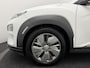 Hyundai Kona Electric EV Premium 64 kWh 3- Fase SOH 96,5% | Warmtepomp | Camera | Navigatie | Head-Up Display | Leer | Led