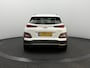 Hyundai Kona Electric EV Premium 64 kWh 3- Fase SOH 96,5% | Warmtepomp | Camera | Navigatie | Head-Up Display | Leer | Led