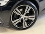 Volvo V60 2.0 B3 R-Design | Trekhaak | Panoramadak | Apple Carplay | Leder