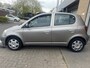 Toyota Yaris 1.3 VVT-i Sol 5DRS AIRCO NAP APK 5-2027 GOEDE NETTE AUTO TREKHAAK