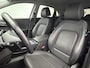Hyundai Kona Electric EV Limited 64 kWh 3- Fase SOH 96,4% | Warmtepomp | Camera | Navigatie | Head-Up Display | Leer | Led