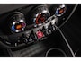 MINI Clubman 1.5 Cooper Essential | 1e eigenaar | BTW auto | Keyless entry | Stoelverwarming | Cruise control | DAB | Camera | LED | Sportstuur | Lichtpakket | PDC