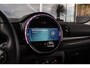 MINI Clubman 1.5 Cooper Essential | 1e eigenaar | BTW auto | Keyless entry | Stoelverwarming | Cruise control | DAB | Camera | LED | Sportstuur | Lichtpakket | PDC
