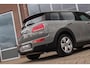 MINI Clubman 1.5 Cooper Essential | 1e eigenaar | BTW auto | Keyless entry | Stoelverwarming | Cruise control | DAB | Camera | LED | Sportstuur | Lichtpakket | PDC