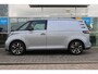 Volkswagen ID. Buzz Cargo 286 PK 79kWh Anniversary Edition | 79 kWh | 286 pk | Achterklep | Trekhaak | Adaptive Cruise | 360° camera | IQ.LIGHT Koplampen | Bijrijdersbank | Houten Laadvloer | Apple Carplay