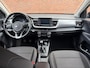 Kia Stonic 1.0 T-GDI 100pk DynamicLine | Navigatie | Licht metalen velgen |