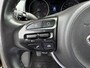 Kia Stonic 1.0 T-GDI 100pk DynamicLine | Navigatie | Licht metalen velgen |