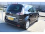 Renault Scenic 1.5 dCi Navigatie/Lichtmetalen velgen/Keyless/Parkeersensoren/LED dagrijverlichting/Mistlampen/Climate control/Cruise control/Elektrische spiegels/Elektrische ramen/Bluetooth