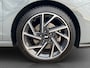 Hyundai i30 Wagon 1.5 T-GDi 160pk MHEV N-Line | Premium audio | Camera | Trekhaak | Elektrische bestuurdersstoel met geheugen | Adaptive cruise control | Dodehoek detectie | Full LED koplampen | Stoelverwarming | Keyless entry | Stuurverwarming