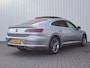Volkswagen Arteon 1.5 TSI 150pk Business R | Panoramadak | Rondomzicht Camera | Head-up Display | Voorstoelen Verwarmd