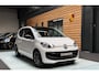 Volkswagen Up! 1.0 up! Sport! Airco! Nette Auto!