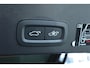 Volvo XC40 T5 Recharge Inscription | Panoramadak | Semi-Electrische Wegklapbare Trekhaak | Harman Kardon Premium Audio | 360° Parkeercamera | Parkeersensoren voor + achter | Stoelverwarming | Lederen Bekleding | Adaptive Cruise Control