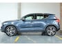 Volvo XC40 T5 Recharge Inscription | Panoramadak | Semi-Electrische Wegklapbare Trekhaak | Harman Kardon Premium Audio | 360° Parkeercamera | Parkeersensoren voor + achter | Stoelverwarming | Lederen Bekleding | Adaptive Cruise Control