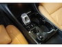 Volvo XC40 T5 Recharge Inscription | Panoramadak | Semi-Electrische Wegklapbare Trekhaak | Harman Kardon Premium Audio | 360° Parkeercamera | Parkeersensoren voor + achter | Stoelverwarming | Lederen Bekleding | Adaptive Cruise Control