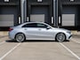 Mercedes-Benz A-klasse AMG Line 180 Star Edition 136pk Automaat SCHUIF-DAK | COGNAC LEDER | 19''LM | ADAPT. CC | PDC + CAM.