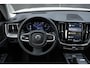Volvo XC60 T6 AWD Automaat Ultimate Dark | Panoramadak met schuif-/kantelfunctie  |  Trekhaak semi-elektrisch | Premium audio by Harman Kardon | Verwarmbare Voor- En Achterstoelen | Verwarmbaar stuurwiel | 360 Graden Camera | Apple Carplay/Android Auto | Adaptieve Cruise Control | Elektrisch Verstelbare Stoelen | Keyless Entry