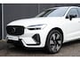 Volvo XC60 T6 AWD Automaat Ultimate Dark | Panoramadak met schuif-/kantelfunctie  |  Trekhaak semi-elektrisch | Premium audio by Harman Kardon | Verwarmbare Voor- En Achterstoelen | Verwarmbaar stuurwiel | 360 Graden Camera | Apple Carplay/Android Auto | Adaptieve Cruise Control | Elektrisch Verstelbare Stoelen | Keyless Entry
