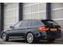 BMW 5-Serie Touring 520i High Ex. M-Sport | Pano | Leer | El. Trekhaak | OrigNL | NAP