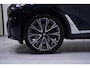 BMW X7 xDrive40i M Sport NAP M Stoelen Carbon spiegels Leder dashbord Massage Standverwarming Bowers & Wilkins Night Vision Rijklaar Trekhaak Panodak