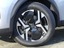 Peugeot 2008 1.2 Hybrid 136PK GT e-DCS6 Automaat Navigatie, Achteruitrijcamera, Keyless, Parkeersensoren, Adaptieve Cruise Control, Apple Carplay, Android Auto
