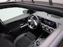 Mercedes-Benz B-klasse 180 AMG Line | Automaat | Schuifdak | Sfeerverlichting | Stoelverwarming | Half Leder | Elektrische Kofferkelp |